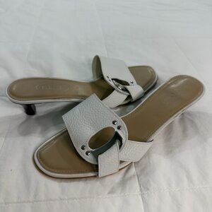 Talbots Women’s White Size 6W Kitten Heel Sandals